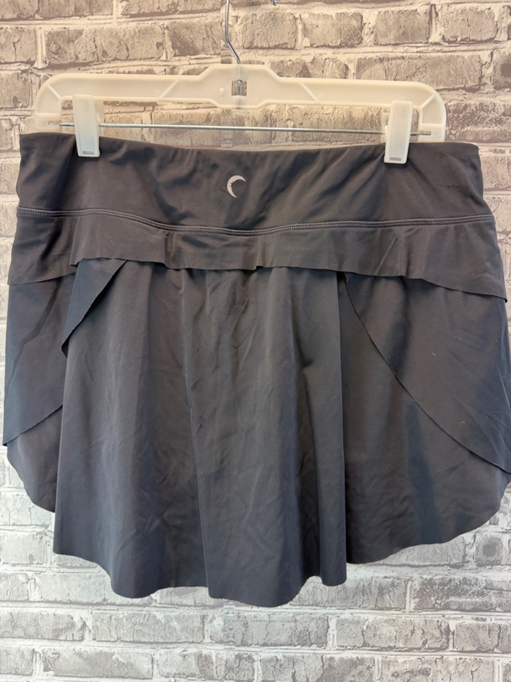 ZYIA Black Athletic Skirt with Built-In Shorts‎